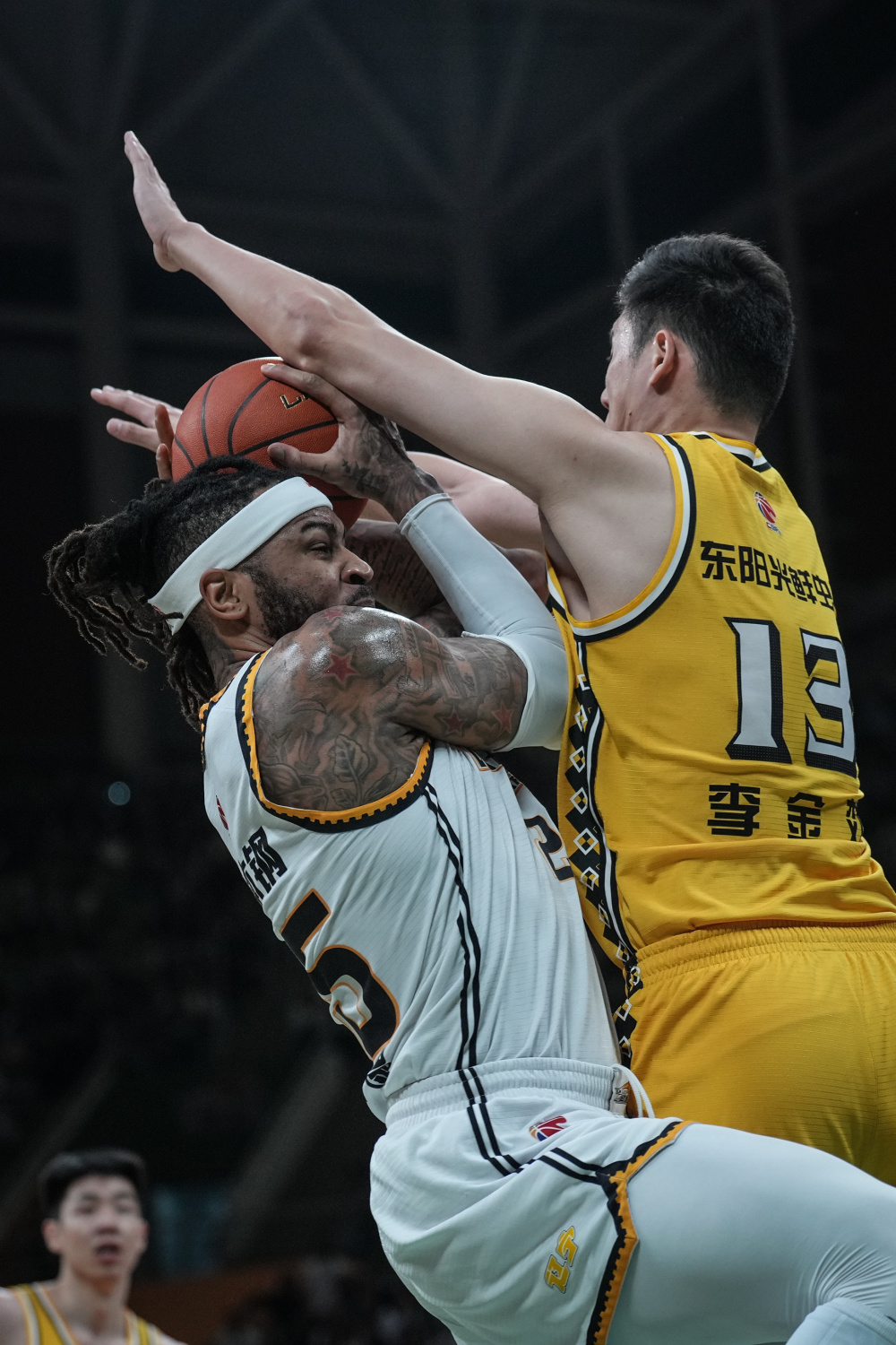 星空体育-包含赛后葡萄牙体育造点机会：CBA季后赛节点到来，赛场秩序良好，训练强度明显提升的词条