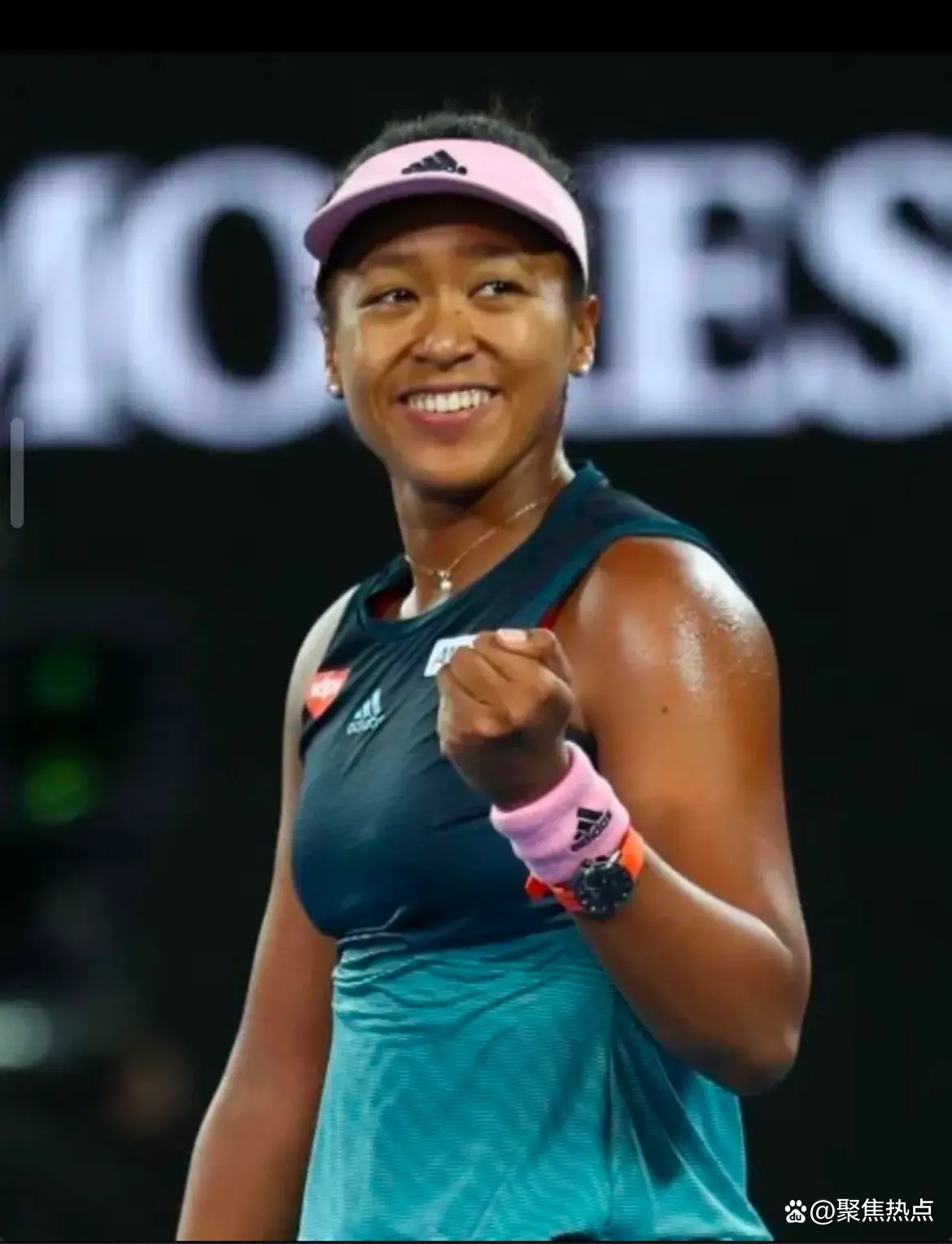 星空体育-大坂直美回归赛场，惊险取胜首场状态亮眼，德国队观众沸腾！的简单介绍