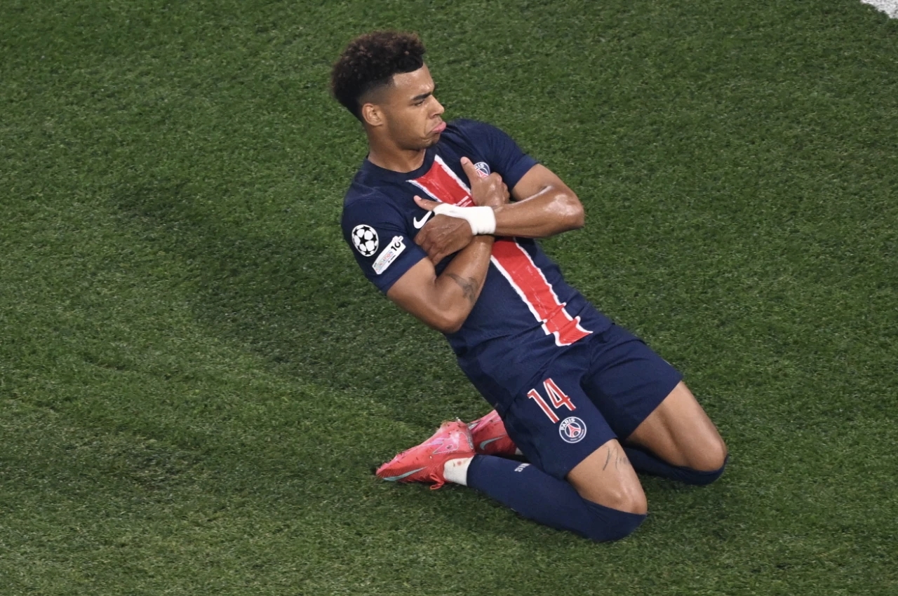 星空体育- 球星姆巴佩 