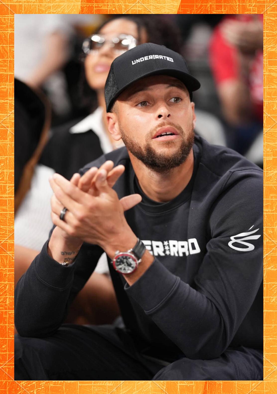 星空体育-包含库里连续五场比赛得分超过势不可挡，瑞士队挑战极限！的词条