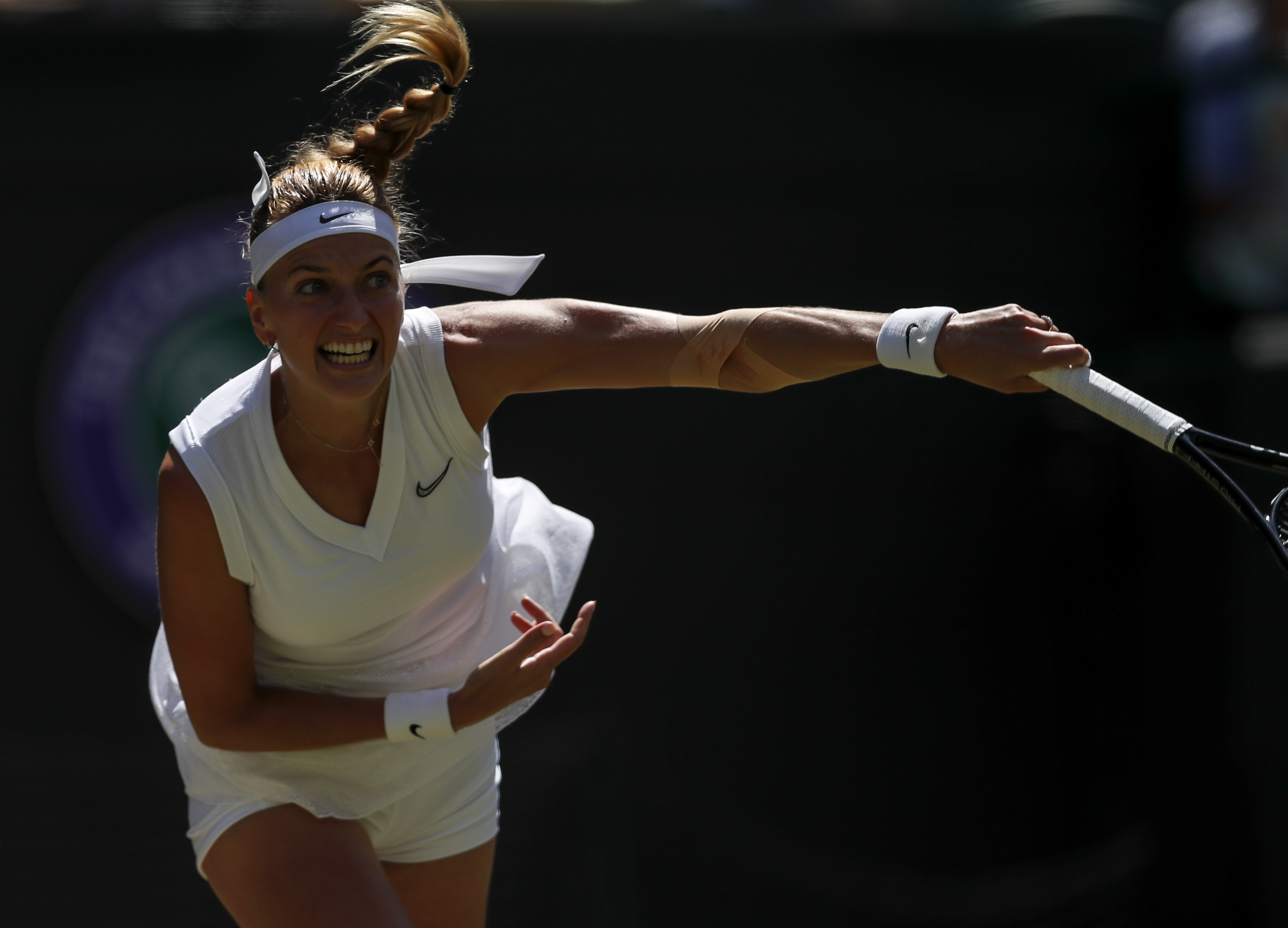 星空体育-包含科维托娃在法国队比赛中战术调整，逆转引发热议！的词条